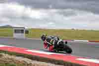 cadwell-no-limits-trackday;cadwell-park;cadwell-park-photographs;cadwell-trackday-photographs;enduro-digital-images;event-digital-images;eventdigitalimages;navarra;no-limits-trackdays;peter-wileman-photography;racing-digital-images;trackday-digital-images;trackday-photos